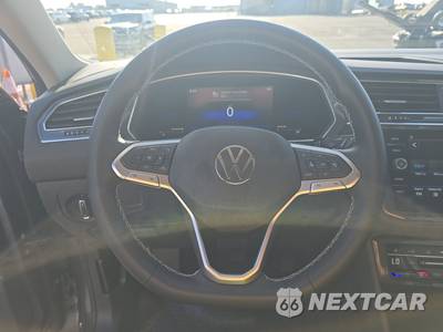 2022 Volkswagen Tiguan SE - zdjęcie 10 z 21 - miniatura