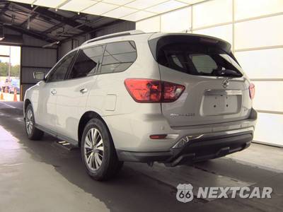 2019 Nissan Pathfinder SV - zdjęcie 8 z 28 - miniatura