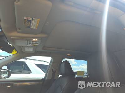 2021 Toyota Highlander Platinum - zdjęcie 17 z 20 - miniatura