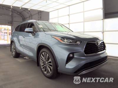 2020 Toyota Highlander Platinum - zdjęcie 3 z 20 - miniatura