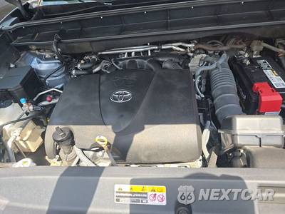 2020 Toyota Highlander Platinum - zdjęcie 15 z 20 - miniatura