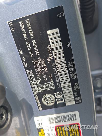 2020 Toyota Highlander Platinum - zdjęcie 14 z 20 - miniatura
