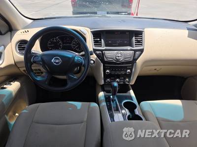 2017 Nissan Pathfinder S - zdjęcie 11 z 25 - miniatura