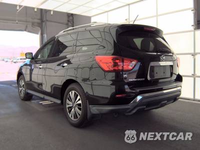 2017 Nissan Pathfinder S - zdjęcie 6 z 25 - miniatura