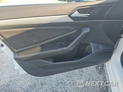 2025 Volkswagen Jetta S - zdjęcie 9 z 23 - miniatura
