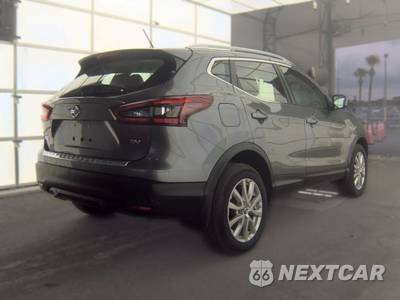 2021 Nissan Rogue Sport SV - zdjęcie 4 z 28 - miniatura