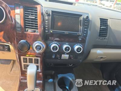 2008 Toyota Sequoia Platinum - zdjęcie 17 z 28 - miniatura