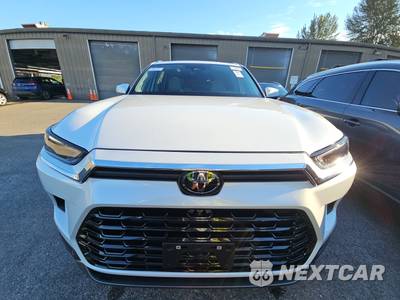 2025 Toyota Grand Highlander Limited - zdjęcie 2 z 22 - miniatura