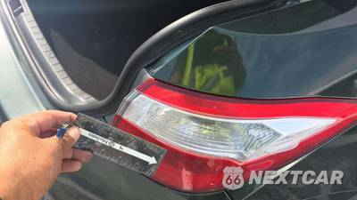 2016 Toyota Corolla LE - zdjęcie 21 z 36 - miniatura