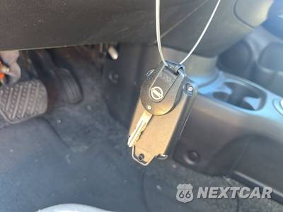 2014 Nissan Versa SV - zdjęcie 14 z 42 - miniatura