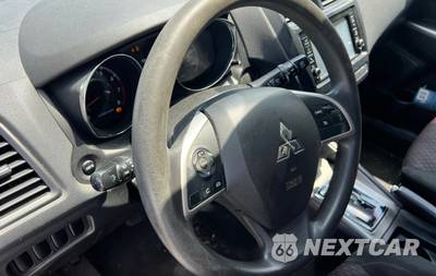 2018 Mitsubishi Outlander Sport LE - zdjęcie 11 z 30 - miniatura