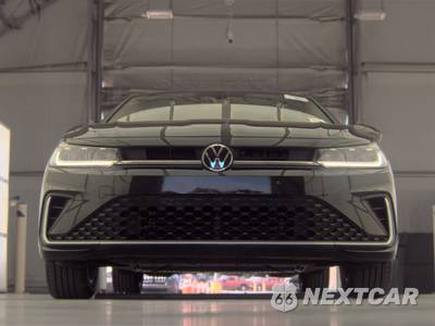 2026 Volkswagen Jetta SE - zdjęcie 3 z 29 - miniatura