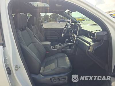 2025 Toyota 4Runner TRD Off-Road Premium - zdjęcie 8 z 27 - miniatura