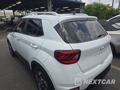 2022 Hyundai Venue SEL - zdjęcie 6 z 22 - miniatura