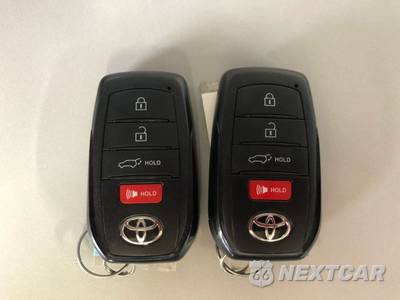 2023 Toyota Sequoia Capstone - zdjęcie 31 z 31 - miniatura