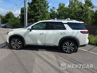 2023 Nissan Pathfinder Platinum - zdjęcie 8 z 26 - miniatura
