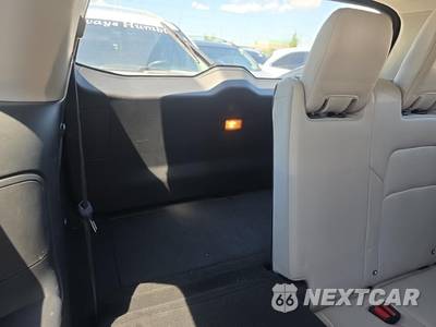 2023 Nissan Pathfinder SL - zdjęcie 18 z 29 - miniatura