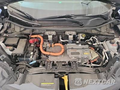 2024 Nissan Ariya EVOLVE+ e-4ORCE - zdjęcie 24 z 28 - miniatura