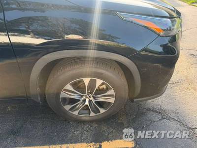 2023 Toyota Highlander Hybrid XLE - zdjęcie 11 z 22 - miniatura