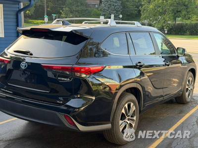 2023 Toyota Highlander Hybrid XLE - zdjęcie 4 z 22 - miniatura
