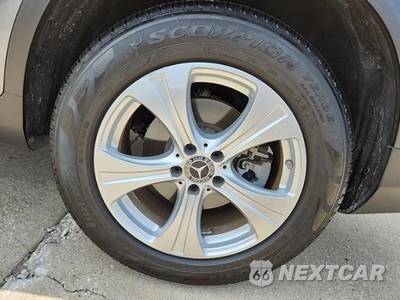 2017 Mercedes-Benz GLC SUV GLC 300 4MATIC - zdjęcie 21 z 24 - miniatura