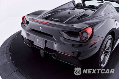 2018 Ferrari 488 Spider Convertible - zdjęcie 36 z 95 - miniatura