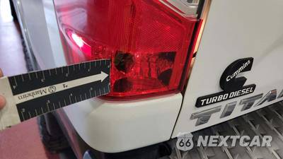 2019 Nissan TITAN XD PRO-4X Crew Cab Medium Bed - zdjęcie 36 z 45 - miniatura