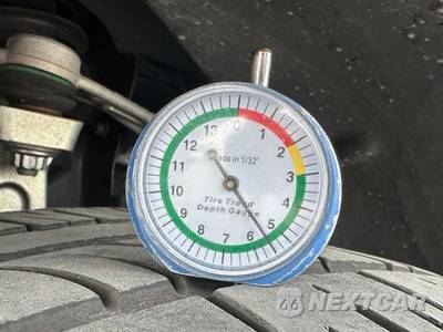 2024 Mercedes-Benz AMG G 63 4MATIC - zdjęcie 13 z 34 - miniatura