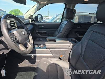 2024 Toyota Sequoia Limited - zdjęcie 7 z 24 - miniatura