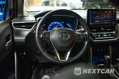 2022 Toyota Corolla Cross XLE - zdjęcie 16 z 31 - miniatura
