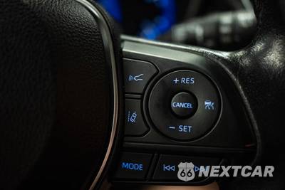 2022 Toyota Corolla Cross XLE - zdjęcie 19 z 31 - miniatura