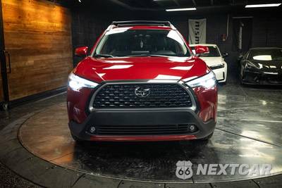 2022 Toyota Corolla Cross XLE - zdjęcie 4 z 31 - miniatura