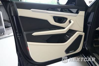 2025 Lamborghini Urus SE - zdjęcie 26 z 37 - miniatura