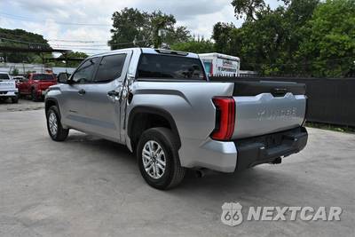 2025 Toyota Tundra SR5 Crew Cab Short Bed - zdjęcie 3 z 18 - miniatura