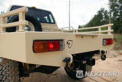 1984 Toyota Pickup Deluxe - zdjęcie 9 z 36 - miniatura