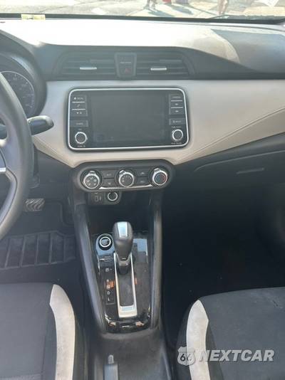 2021 Nissan Versa SV - zdjęcie 28 z 29 - miniatura