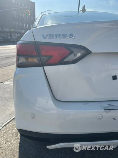2021 Nissan Versa SV - zdjęcie 14 z 29 - miniatura