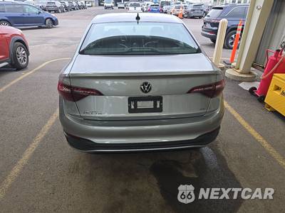 2023 Volkswagen Jetta SE - zdjęcie 5 z 22 - miniatura