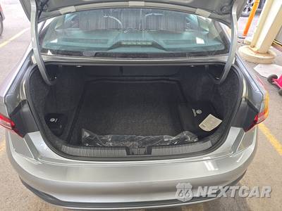 2023 Volkswagen Jetta SE - zdjęcie 16 z 22 - miniatura