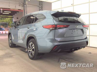 2022 Toyota Highlander XLE - zdjęcie 6 z 32 - miniatura