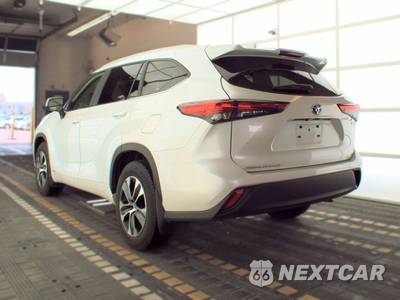2023 Toyota Highlander Hybrid XLE - zdjęcie 6 z 30 - miniatura