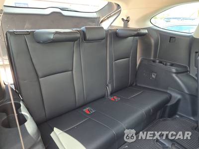 2023 Toyota Highlander Hybrid XLE - zdjęcie 14 z 30 - miniatura