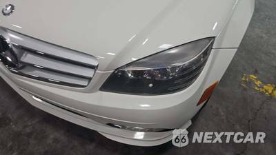 2011 Mercedes-Benz C 300 - zdjęcie 36 z 36 - miniatura