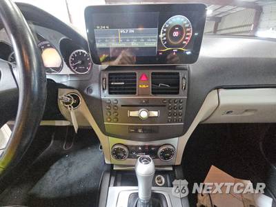 2011 Mercedes-Benz C 300 - zdjęcie 11 z 36 - miniatura