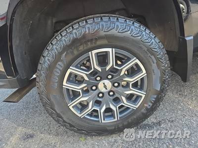2025 Chevrolet Colorado Z71 Crew Cab Medium Bed 4Z7 - zdjęcie 10 z 23 - miniatura