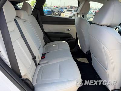 2025 Hyundai Tucson SEL - zdjęcie 44 z 59 - miniatura
