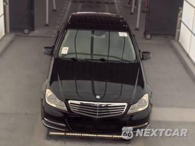 2013 Mercedes-Benz C-Class - zdjęcie 2 z 18 - miniatura