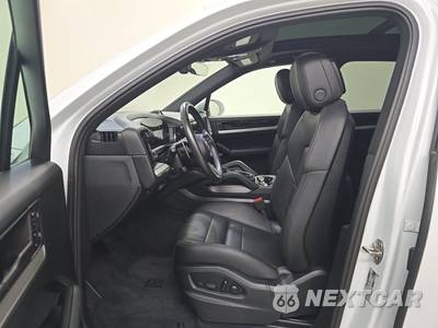 2024 Porsche Cayenne E-Hybrid - zdjęcie 7 z 30 - miniatura