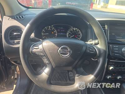 2018 Nissan Pathfinder SV Tech - zdjęcie 10 z 17 - miniatura