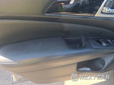 2018 Nissan Pathfinder SV Tech - zdjęcie 9 z 17 - miniatura